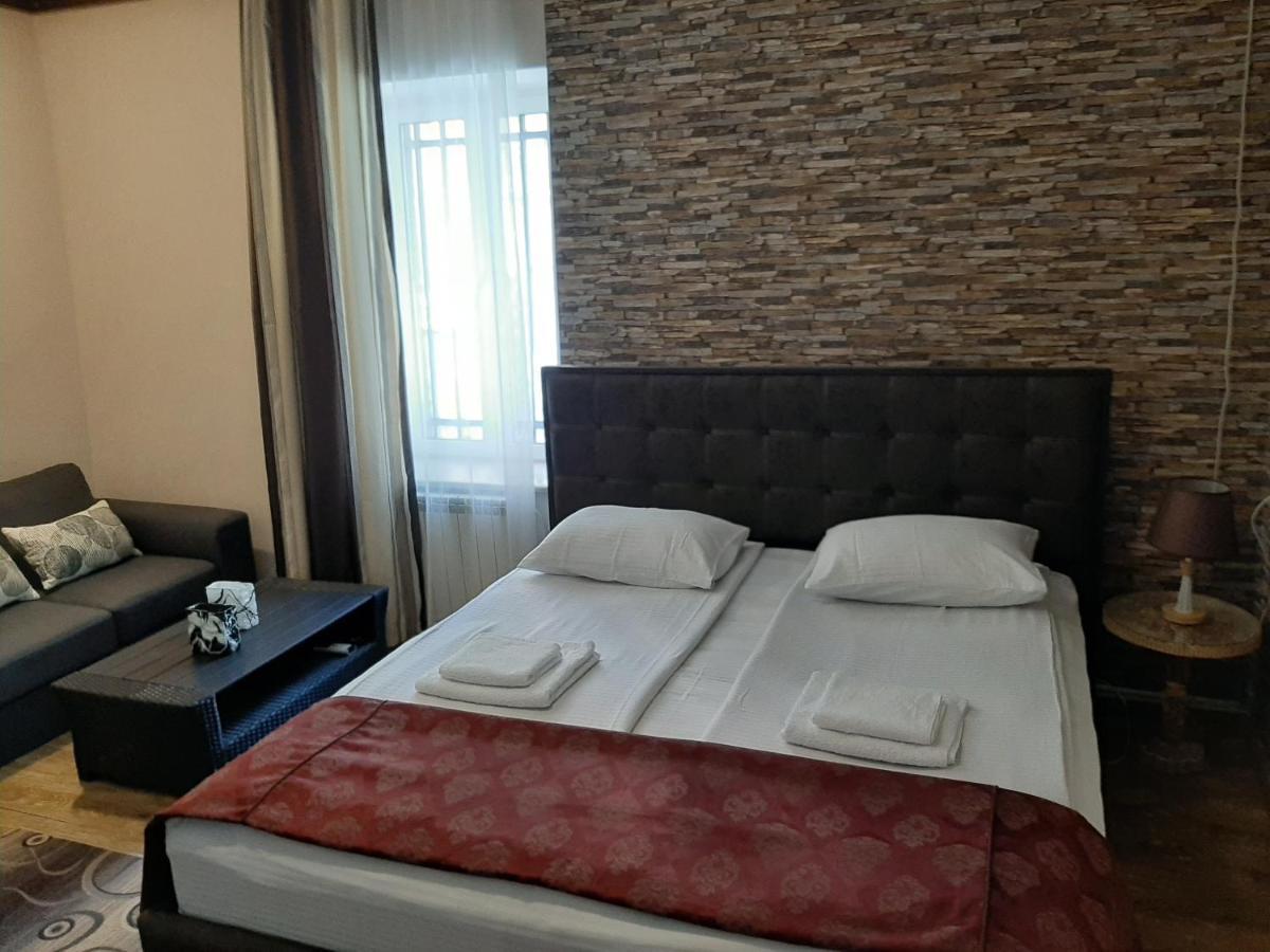 Shara Talyan Guest House & Tours Jerevan Exteriér fotografie
